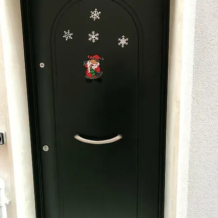 Πανσιόν Casa Mara 3*